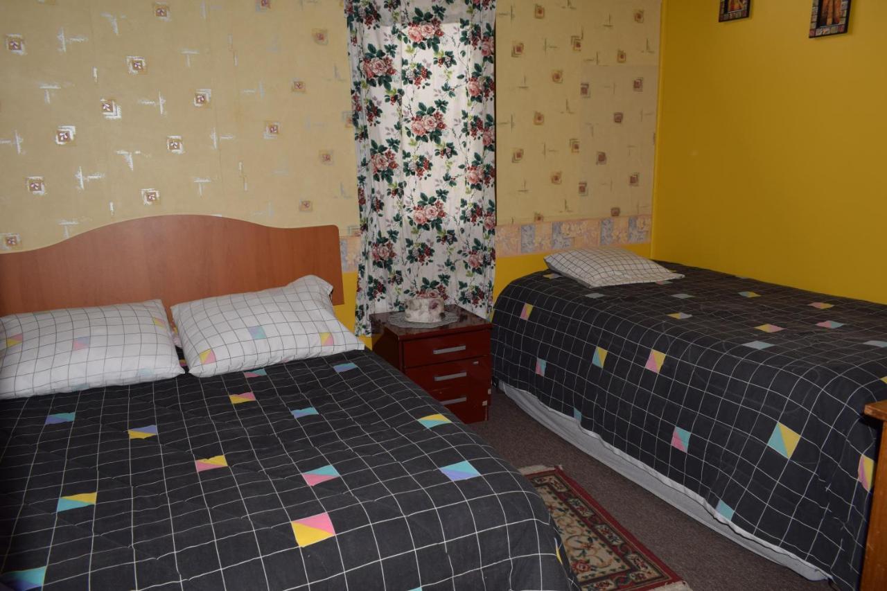 Hostal Torres Del Paine Punta Arenas Luaran gambar