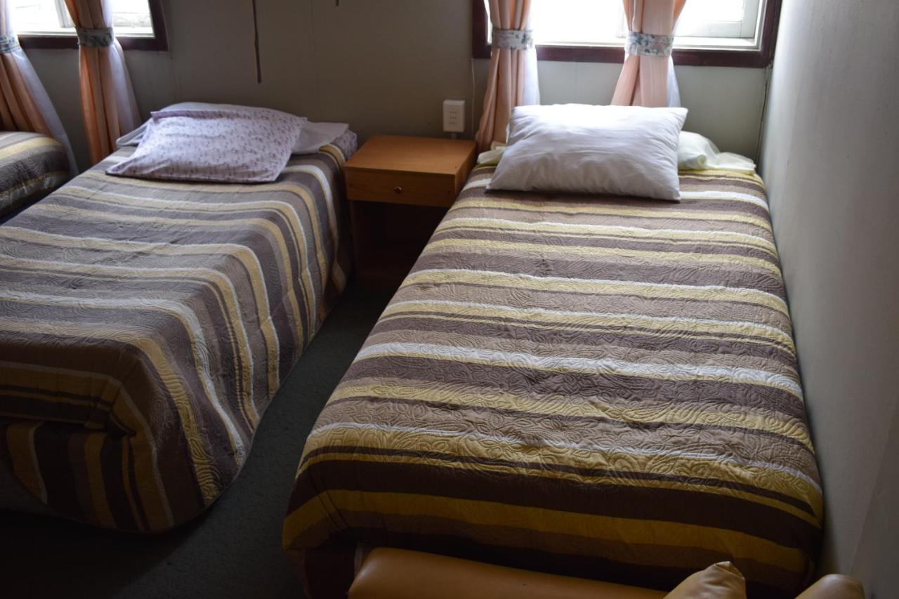 Hostal Torres Del Paine Punta Arenas Luaran gambar