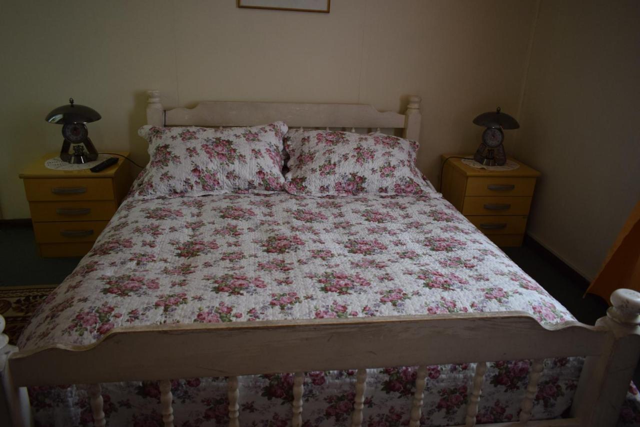 Hostal Torres Del Paine Punta Arenas Luaran gambar