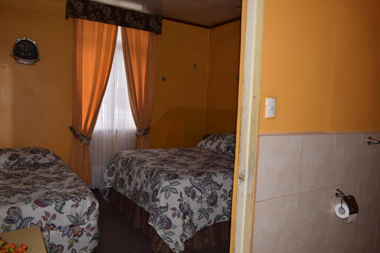 Hostal Torres Del Paine Punta Arenas Luaran gambar