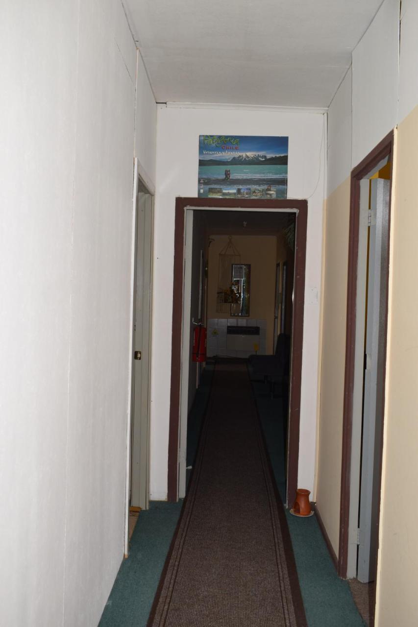 Hostal Torres Del Paine Punta Arenas Luaran gambar